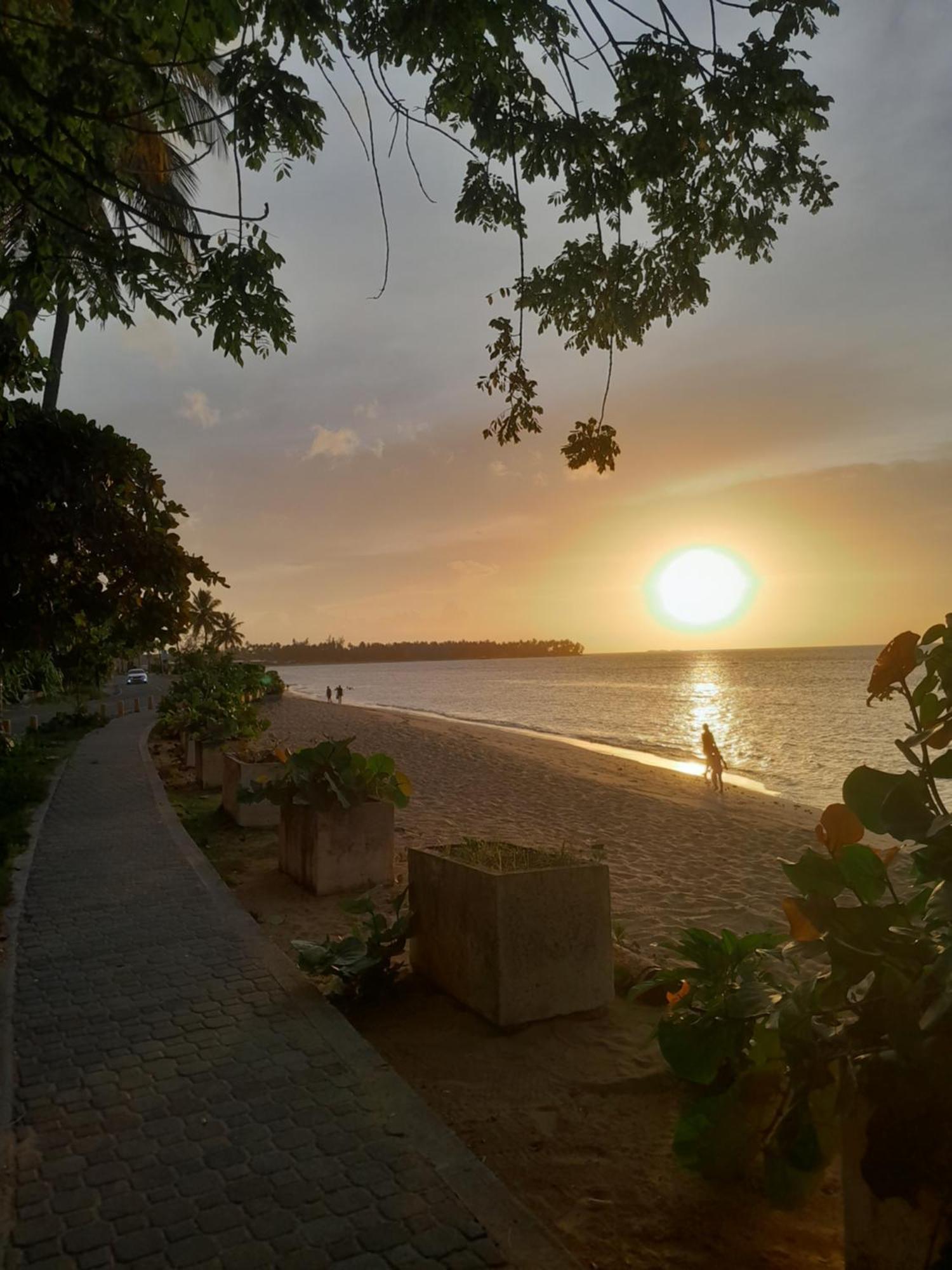 Las Terrenas Oferta Pasos Del Mar Y Pueblo Aparthotel Exterior photo