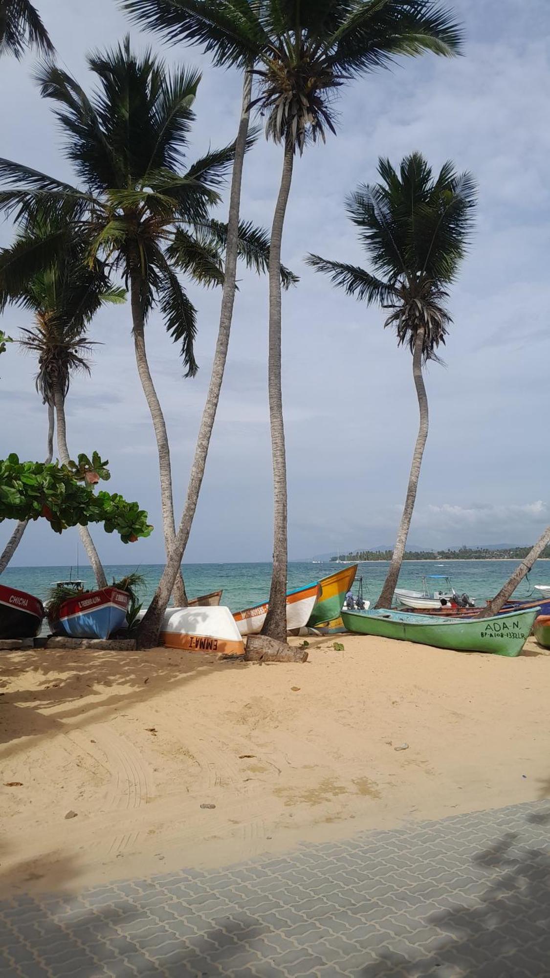 Las Terrenas Oferta Pasos Del Mar Y Pueblo Aparthotel Exterior photo